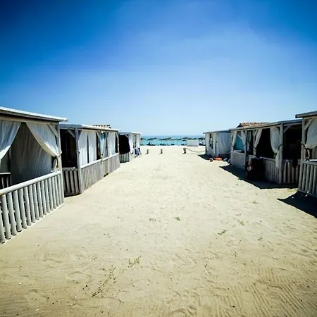 Camping 2 Mai - Cazare La Plaja 캠프장 Două Mai