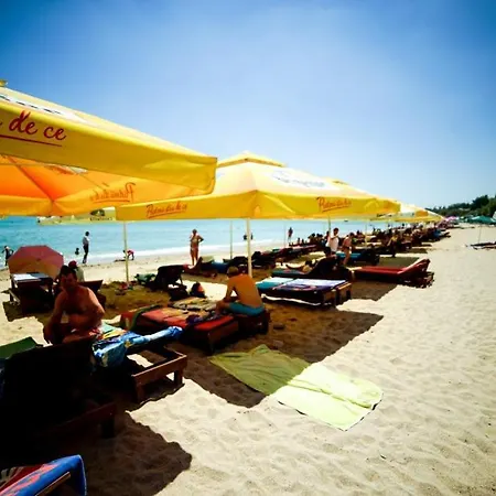 Camping 2 Mai - Cazare La Plaja Două Mai